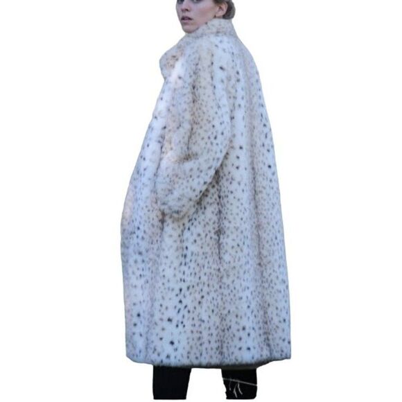 Vintage 70's Reversible Vegan Faux Fur Raincoat M Snow Leopard Animal Pockets - Picture 2 of 16